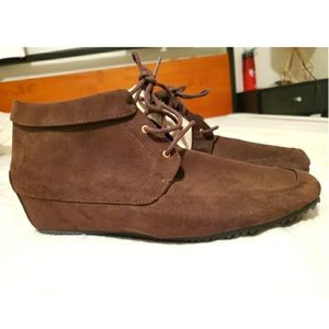 New American Eagle Heeled Booties